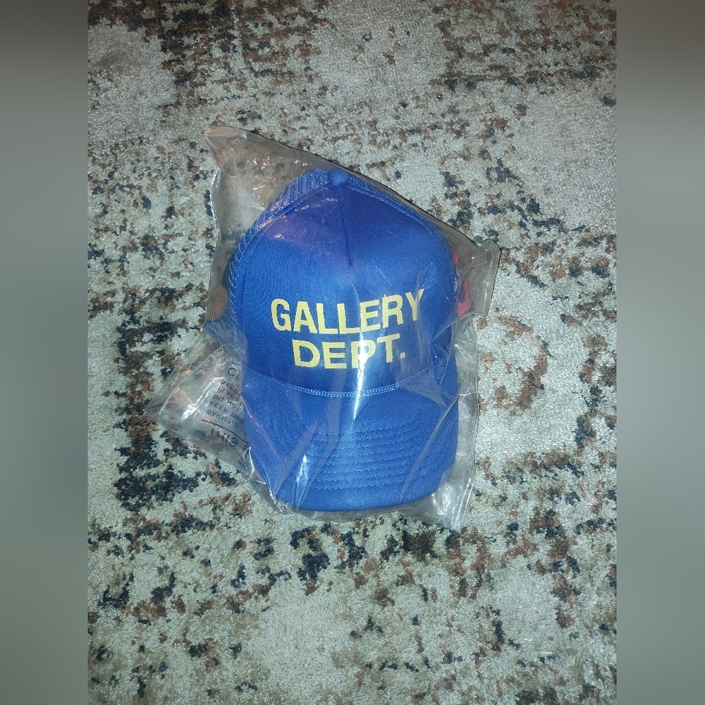 Gallery Dept Trucker Hat Blue,With Gallery Dept. "G" Logos